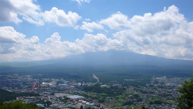 ■Panasonic LUMIX DMC-LX2　（ISO100 F8.0 1/400s 0EV 『富士山』）