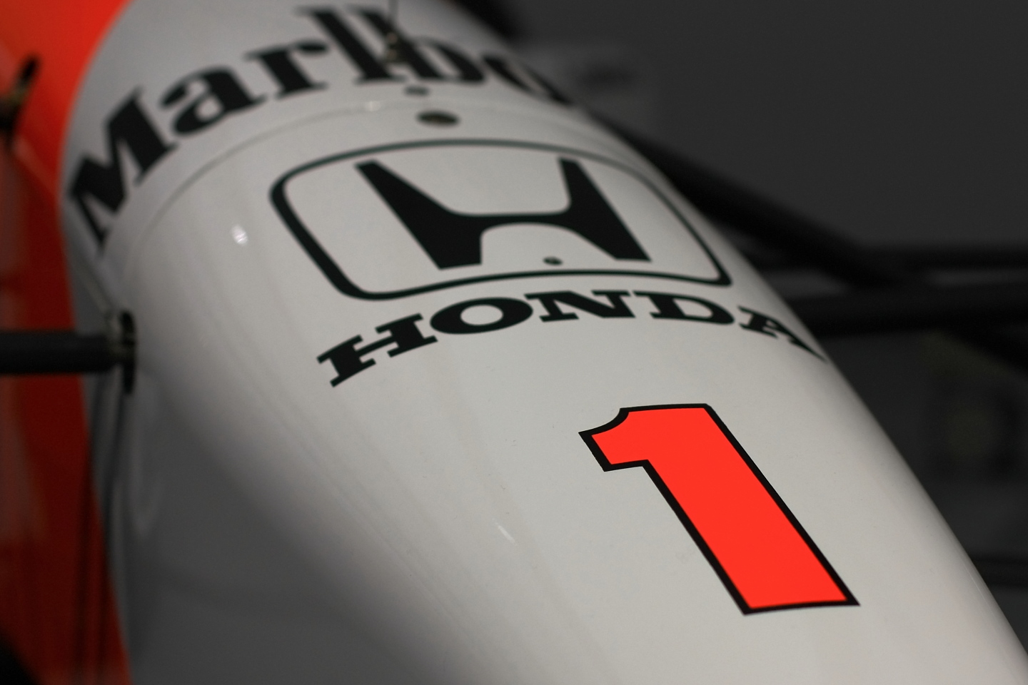 Canon EOS Kiss X2 + Canon EF50mm F1.4 USM