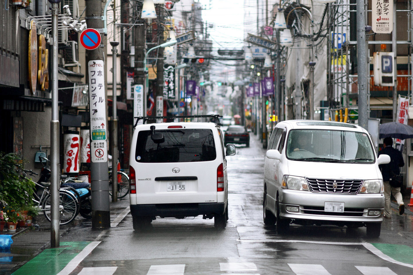 Canon EOS Kiss X2 + Canon EF100mm F2 USM + Kenko C-PL